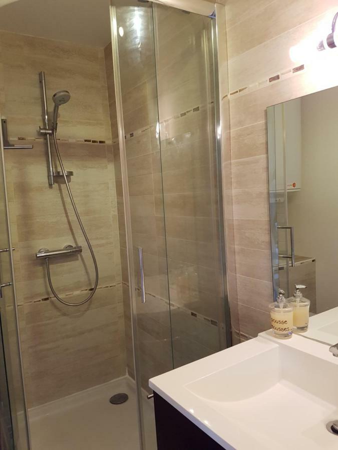 Appartement 2 Pieces Rez-De-Jardin A 2 Pas De La Plage Et De La Thalasso Cabourg Bagian luar foto